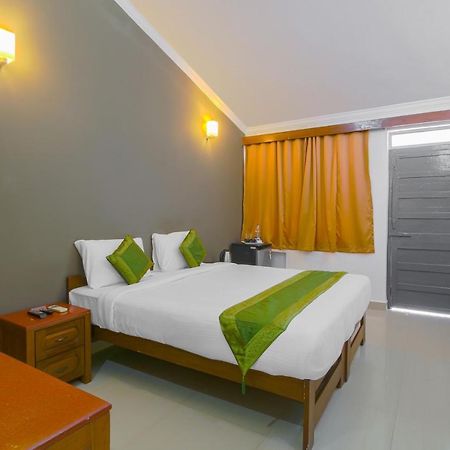 Hotel Treebo Trip La Portuguesa Candolim Exterior foto