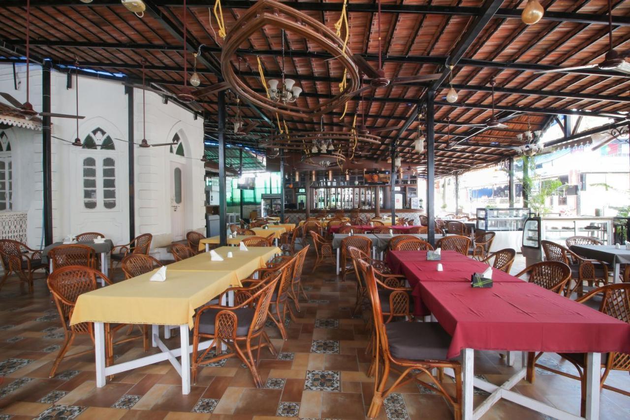 Hotel Treebo Trip La Portuguesa Candolim Exterior foto
